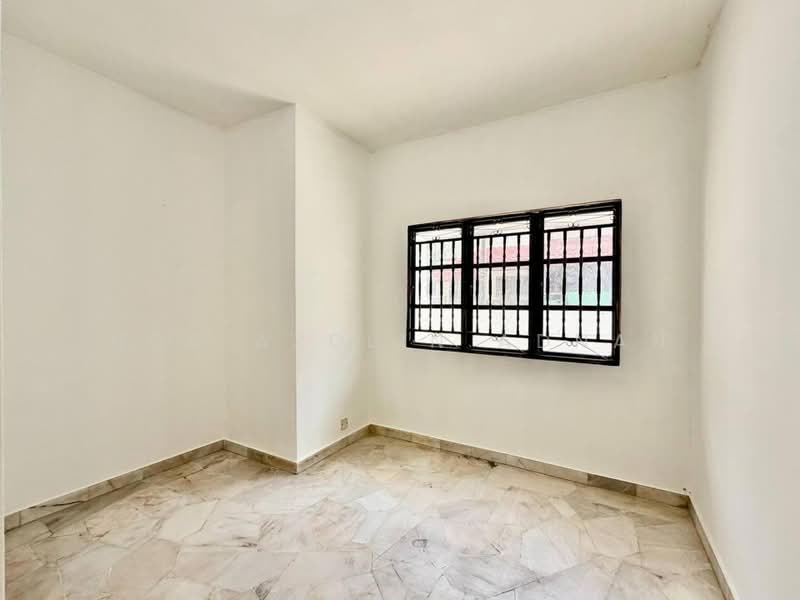 2-storey Terraced House for Sale in Pjs 5 (Petaling Jaya) - Nor Azdlin Adnan - PropertyGuru.com.my