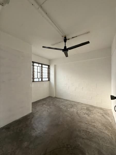Flat for Sale at Pangsapuri Sri Perak - Mint Ong - Interior - PropertyGuru.com.my