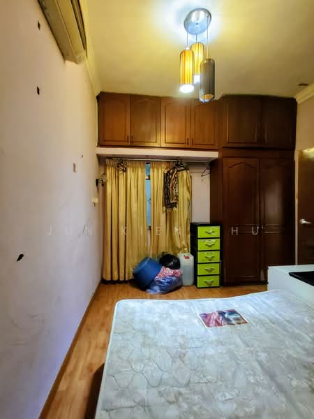 Rumah Teres 2 Tingkat untuk Dijual di Taman Dagang (Ampang) - Jun Kien Chu - PropertyGuru.com.my