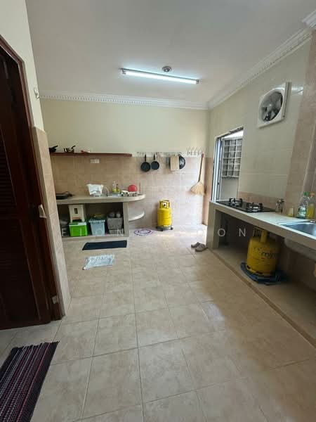 Terraced House for Sale in Bukit Baru (Melaka) - Fiona Woon - Kitchen - PropertyGuru.com.my