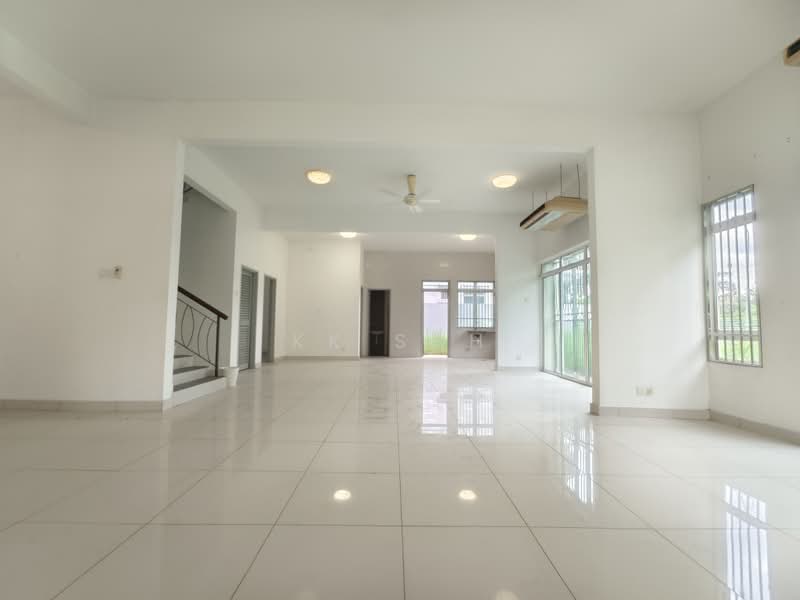 Semi-Detached House for Sale in Taman Anggerik Villa (Kajang) - KK Sah - PropertyGuru.com.my