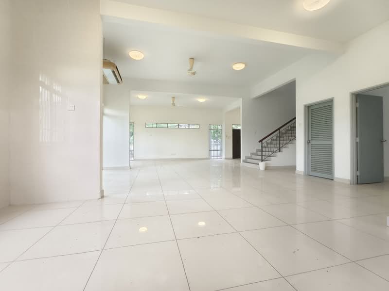Semi-Detached House for Sale in Taman Anggerik Villa (Kajang) - KK Sah - PropertyGuru.com.my