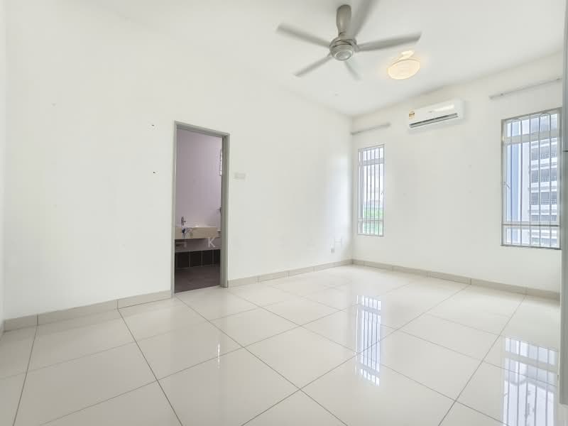 Semi-Detached House for Sale in Taman Anggerik Villa (Kajang) - KK Sah - PropertyGuru.com.my