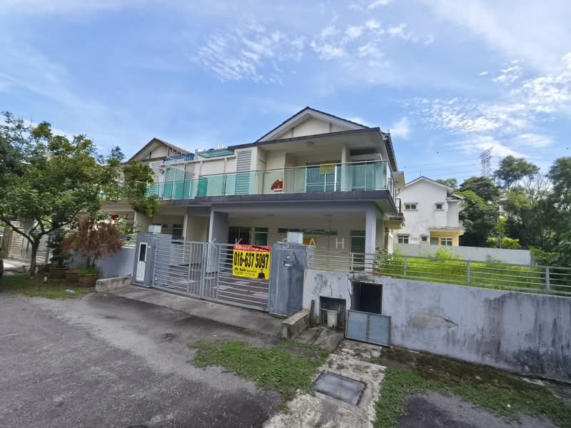 Semi-Detached House for Sale in Taman Anggerik Villa (Kajang) - KK Sah - PropertyGuru.com.my