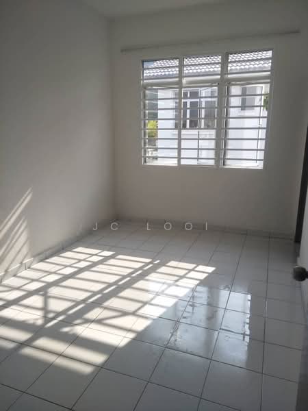 2-storey Terraced House for Rent in Kota Emerald (Rawang) - JC Looi - Interior - PropertyGuru.com.my