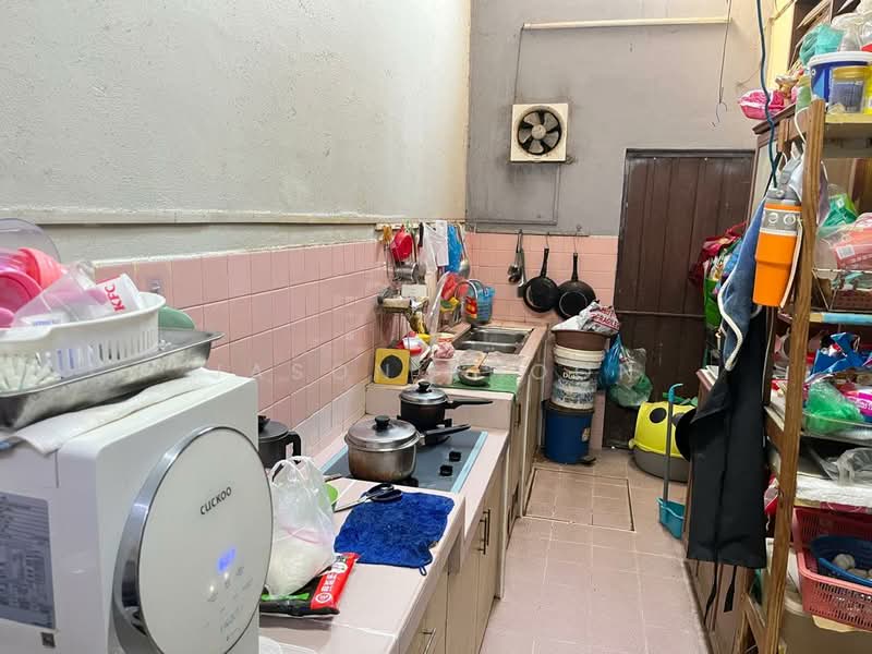 Rumah Teres 2 Tingkat untuk Dijual di Pulau Tikus (Penang) - Jason Phoon - Kitchen - PropertyGuru.com.my