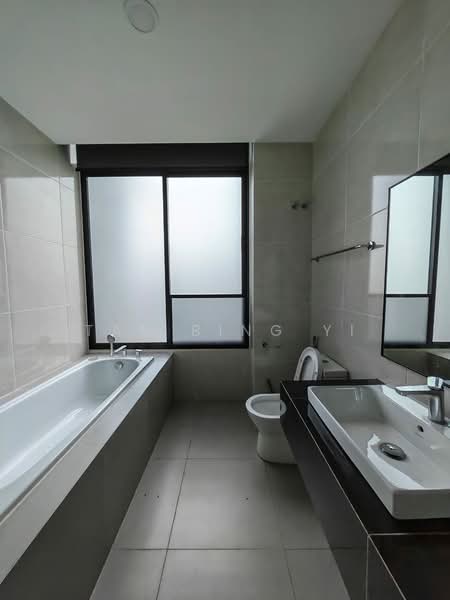 2-storey Terraced House for Rent in Puteri Harbour (Iskandar Puteri (Nusajaya)) - Tan Bing Yi - Bathroom - PropertyGuru.com.my