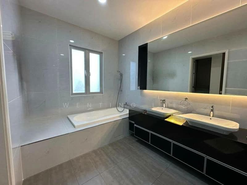 Semi-Detached House for Sale in Eco Spring (Johor Bahru) - Wenting Lee - Bathroom - PropertyGuru.com.my