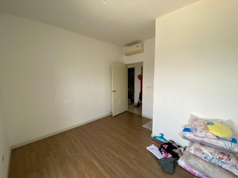 Kediaman Servis untuk Dijual di Cerrado Residence @ Southville City - Imran Ismadi - PropertyGuru.com.my