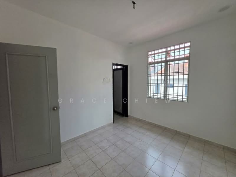 2-storey Terraced House for Sale in Taman Mount Austin (Tebrau) - Grace Chiew - Interior - PropertyGuru.com.my