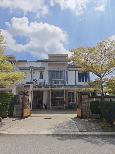 Rumah Teres 2-Tingkat untuk Dijual di D'alpinia (Puchong) - Nazrin Hakimin - Exterior - PropertyGuru.com.my