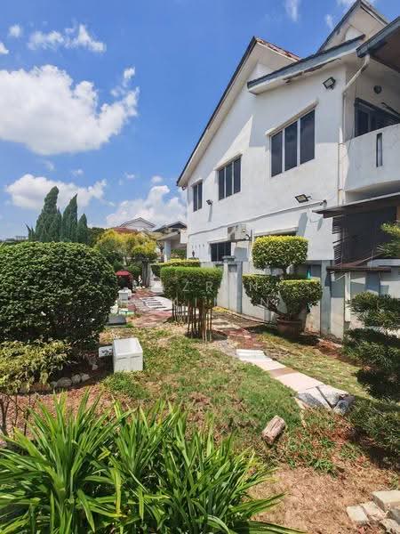 Rumah Teres 2-Tingkat untuk Dijual di D'alpinia (Puchong) - Nazrin Hakimin - Exterior - PropertyGuru.com.my