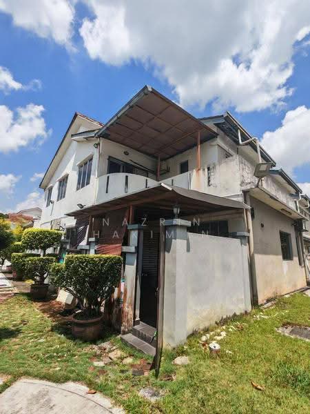 Rumah Teres 2-Tingkat untuk Dijual di D'alpinia (Puchong) - Nazrin Hakimin - Exterior - PropertyGuru.com.my