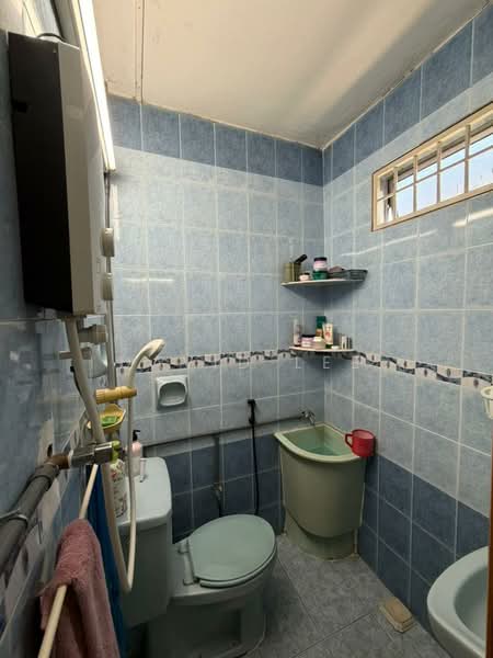 Rumah Berkembar untuk Dijual di Nibong Tebal (Penang) - David Lee - Bathroom - PropertyGuru.com.my