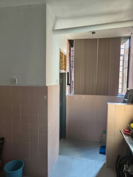 Pangsapuri untuk Dijual di Rajawali Apartment - SK Luk - Interior - PropertyGuru.com.my