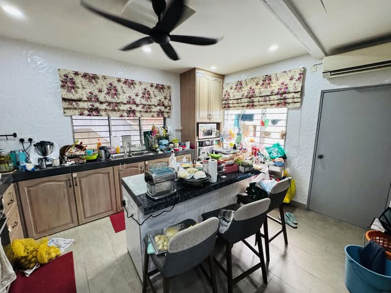 Rumah Teres 2 Tingkat untuk Dijual di Denai Alam (Shah Alam) - Ubai Aziz - Kitchen - PropertyGuru.com.my