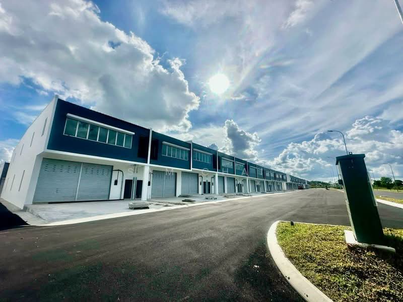 Factory for Rent in Bandar Pulai Jaya (Kulai) - Sam Chai - Exterior - PropertyGuru.com.my