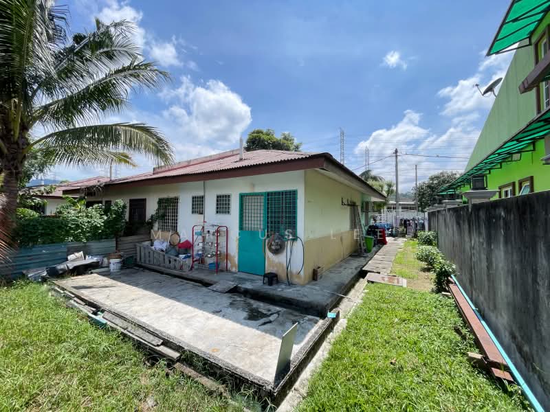 Rumah Berkembar untuk Dijual di Taman Selayang Mutiara (Selayang) - Marcus Lee - Exterior - PropertyGuru.com.my