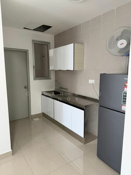 Servis Apartment untuk Disewa di SkyLake Residence - Chuan Xiao Chok - Kitchen - PropertyGuru.com.my