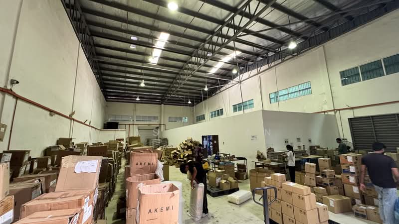 Warehouse for Rent in Kawasan Perindustrian Balakong (Balakong) - Jason Gan - PropertyGuru.com.my