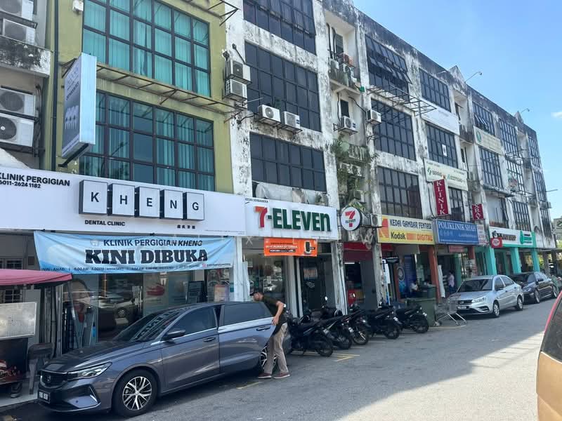 Shop for Rent in Taman Sri Gombak (Gombak) - Alex Liew - PropertyGuru.com.my