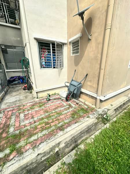 Apartment for Sale at Pangsapuri Akasia (Bandar Botanic) - Zamani Ishak - Exterior - PropertyGuru.com.my