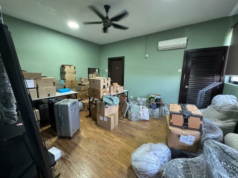Semi-Detached House for Sale in Taman Aman Sari (Bandar Kinrara) - Ivan Tan - Interior - PropertyGuru.com.my