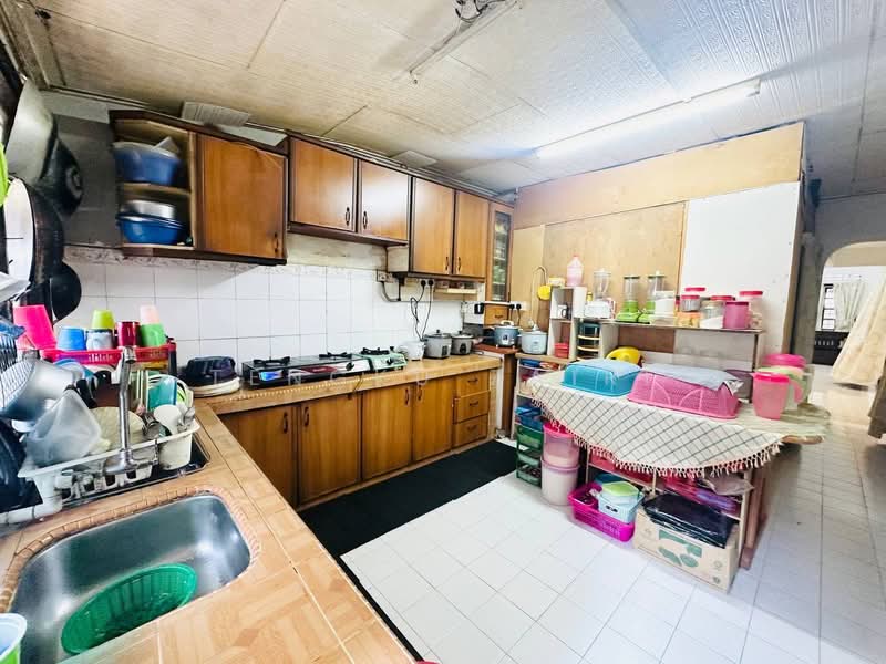 1-storey Terraced House for Sale in Taman Jaya (Cheras) - Tengku Zairi - PropertyGuru.com.my