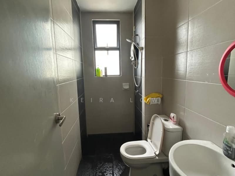 Service Residence for Sale at Amaya Maluri - Keira Low - Bathroom - PropertyGuru.com.my