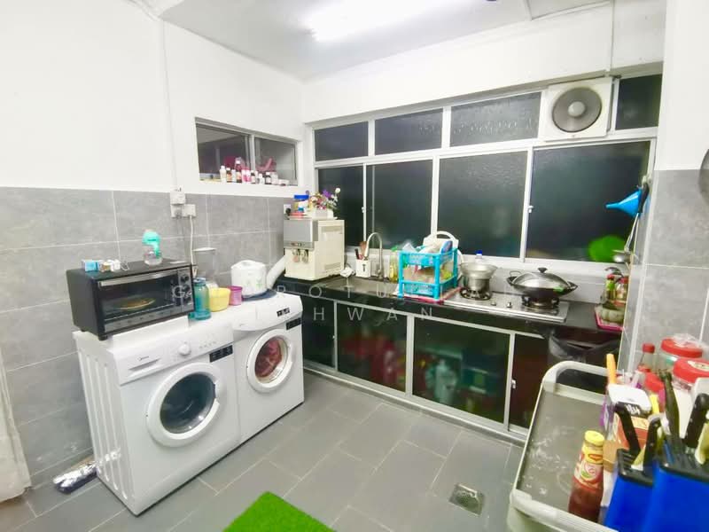 Pangsapuri untuk Dijual di Vista Lavender - Gudrotullah Ikhwan - Kitchen - PropertyGuru.com.my