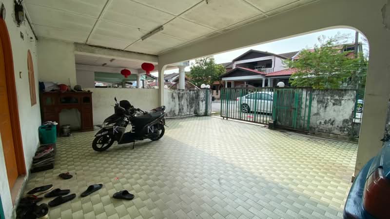 Rumah Teres 1.5 Tingkat untuk Dijual di Bukit Rahman Putra (Sungai Buloh) - Ken Chong - Exterior - PropertyGuru.com.my