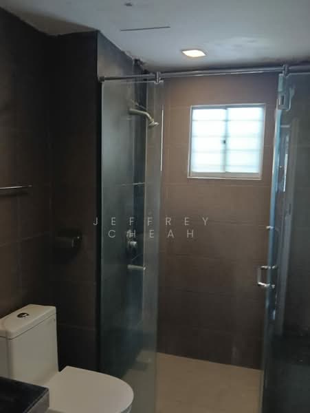 Kondominium untuk Dijual di D'Rimba - Jeffrey Cheah - Bathroom - PropertyGuru.com.my