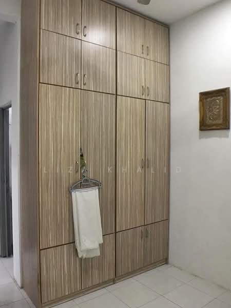 1-storey Terraced House for Sale in Taman Dato' Hormat (Telok Panglima Garang) - Liza Khalid - PropertyGuru.com.my