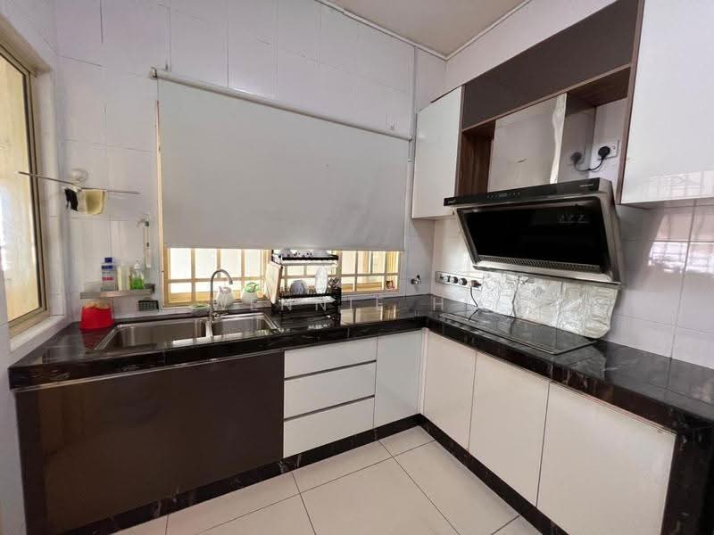 Kondominium untuk Dijual di East Lake Residence - Wennie Ho - Kitchen - PropertyGuru.com.my