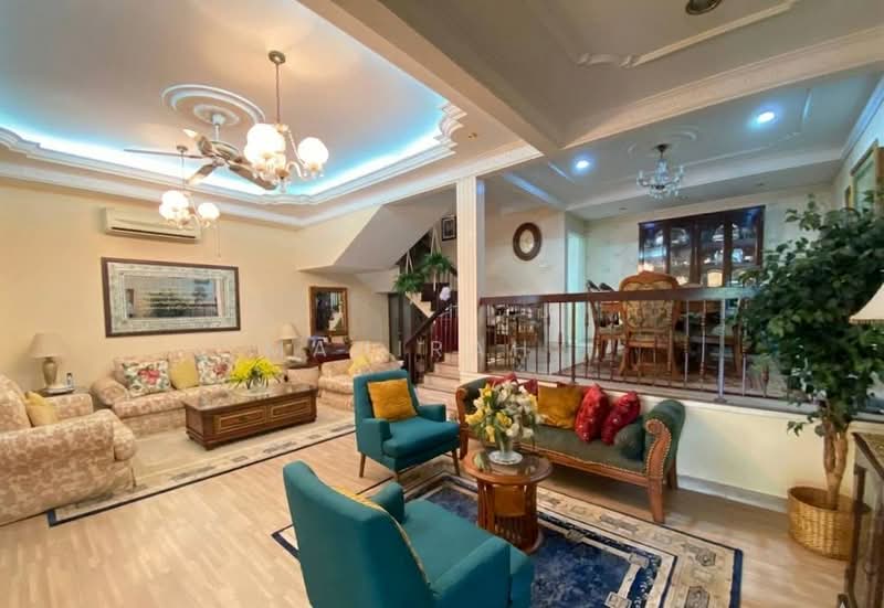 Rumah Teres 2 Tingkat untuk Dijual di Seksyen 1 Bandar Baru Bangi (Bandar Baru Bangi) - Mahirah . - Living Room - PropertyGuru.com.my