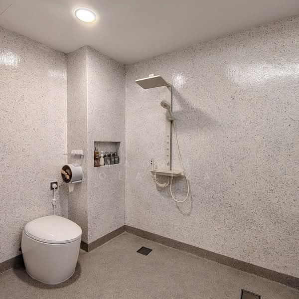 Rumah Bandar untuk Dijual di Taman Setapak Indah (Setapak) - Madam Lolaliza - Bathroom - PropertyGuru.com.my
