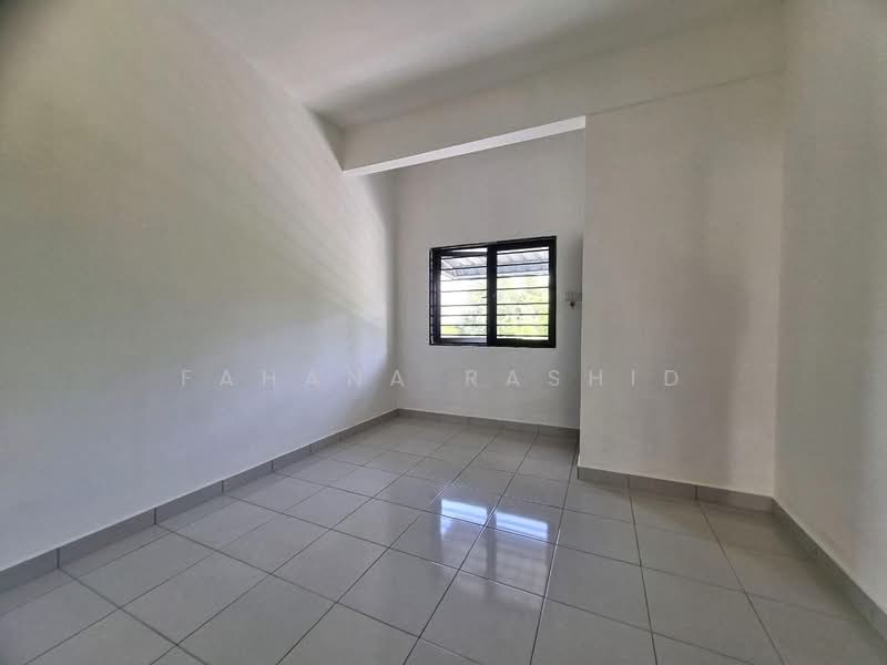Terraced House for Sale in Aman Putri (Sungai Buloh) - Fahana Rashid - Interior - PropertyGuru.com.my