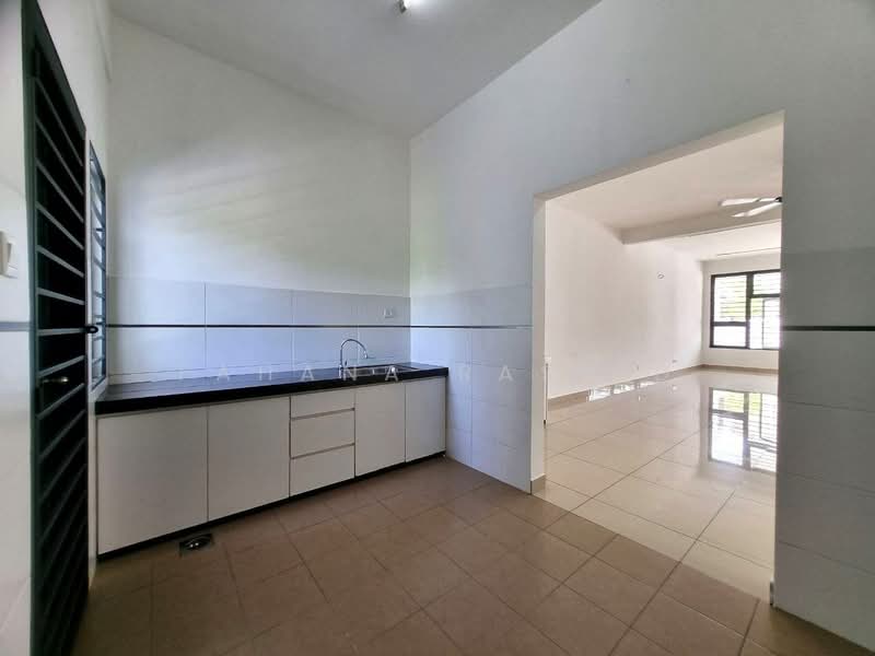 Terraced House for Sale in Aman Putri (Sungai Buloh) - Fahana Rashid - Kitchen - PropertyGuru.com.my