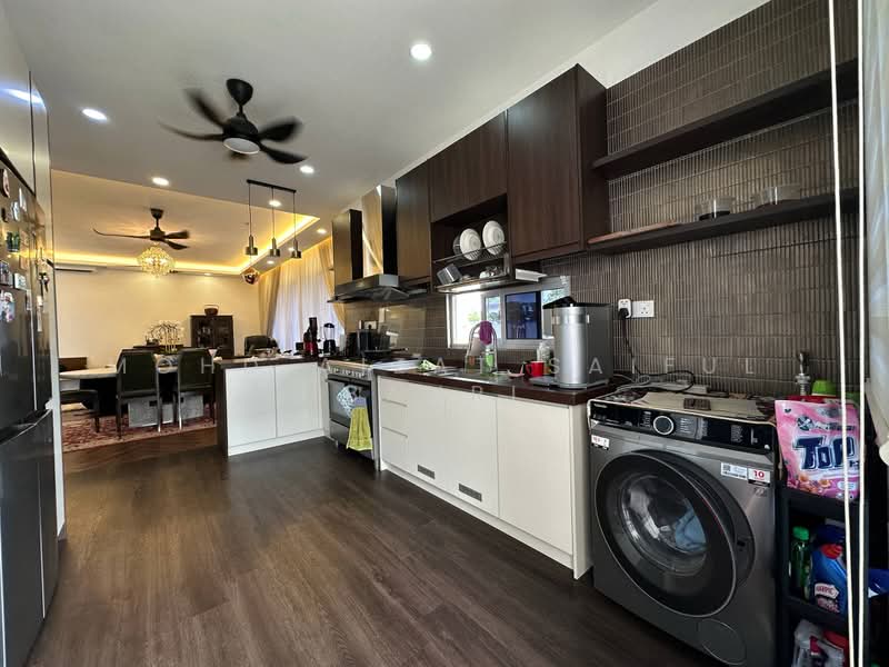 Rumah Teres 2 Tingkat untuk Dijual di Sepang (Selangor) - Mohd Aizat Saiful Bahri - Kitchen - PropertyGuru.com.my