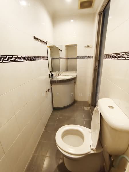 1-storey Terraced House for Sale in SS 25, Taman Mayang (Petaling Jaya) - Winnie Chong - Bathroom - PropertyGuru.com.my