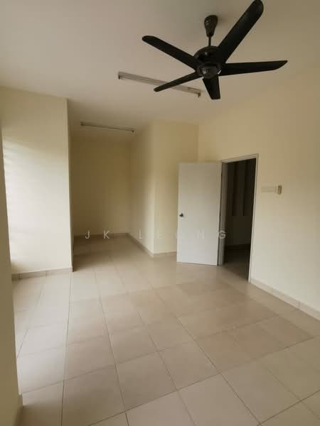 Rumah Berkembar untuk Dijual di Bandar Seri Coalfields (Sungai Buloh) - JK Leong - Interior - PropertyGuru.com.my