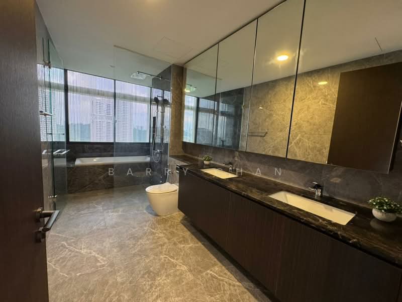 Servis Apartment untuk Disewa di Park Regent @Desa Park City - BARRY CHAN - Bathroom - PropertyGuru.com.my