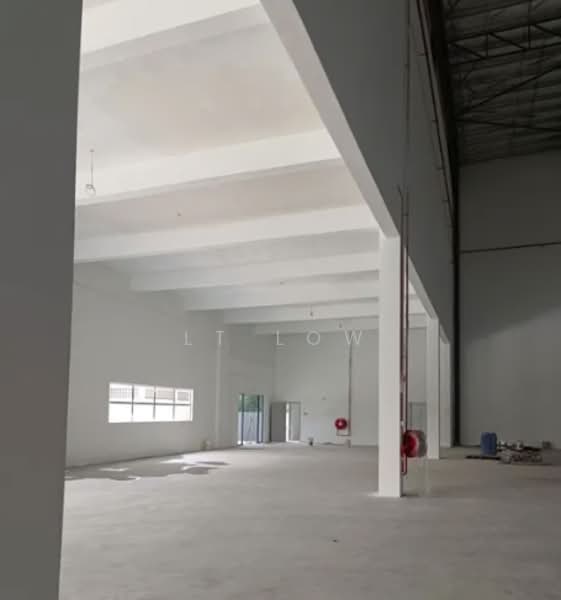 Semi-D Factory for Rent in Sepang (Selangor) - LT Low - Interior - PropertyGuru.com.my