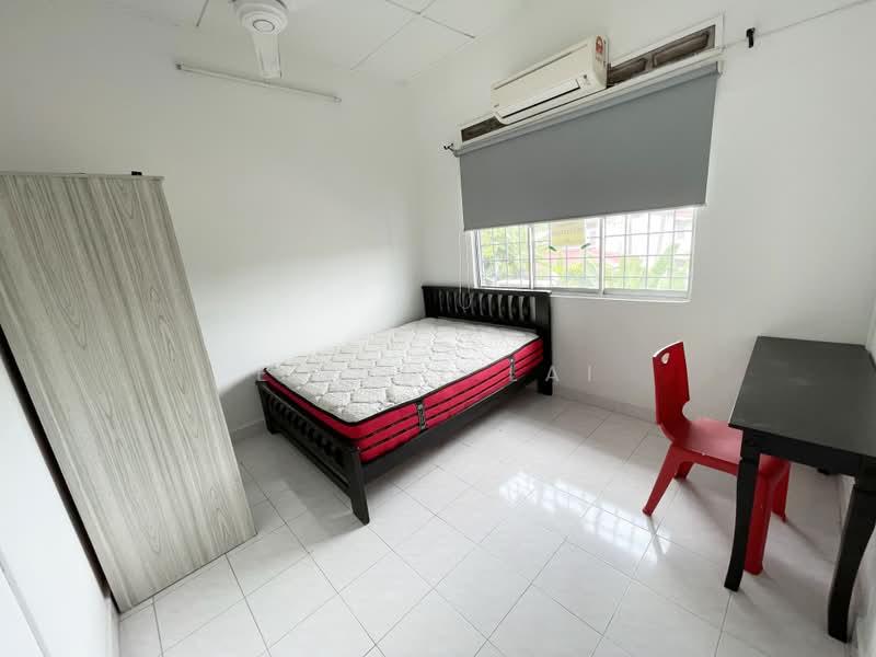 Rumah Teres 2 Tingkat untuk Disewa di Taman Cuepacs (Cheras) - Eiffel Lai - Bedroom - PropertyGuru.com.my