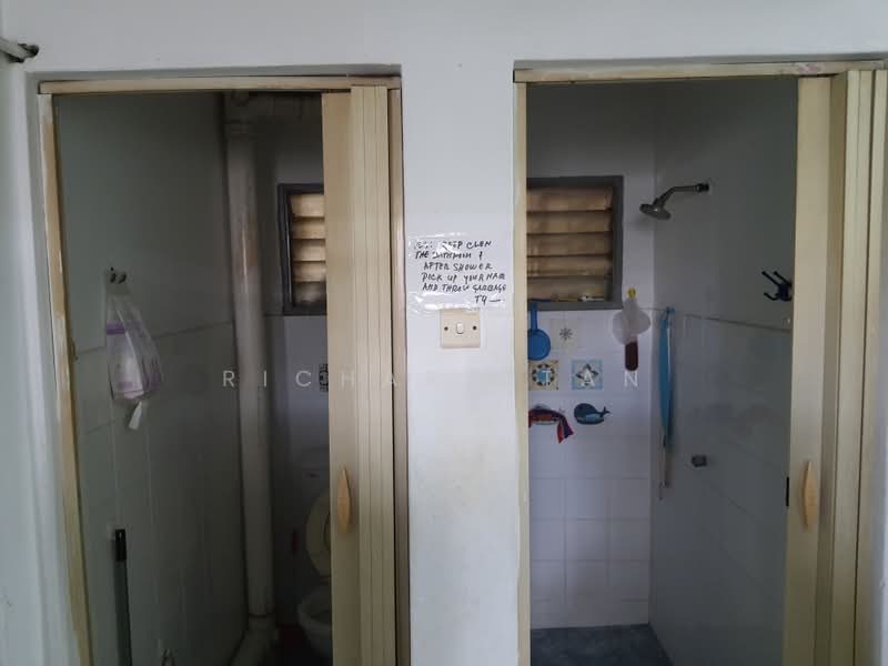 Pangsapuri untuk Dijual di Apartment Bukit Sri Bintang - Richard Tan - Bathroom - PropertyGuru.com.my
