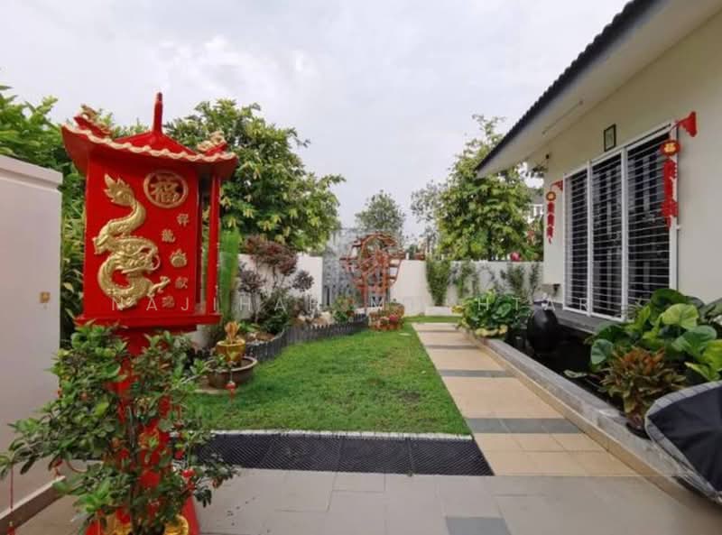 Semi-Detached House for Sale in Setia Utama (Setia Alam) - Najihah Mokhtar - PropertyGuru.com.my