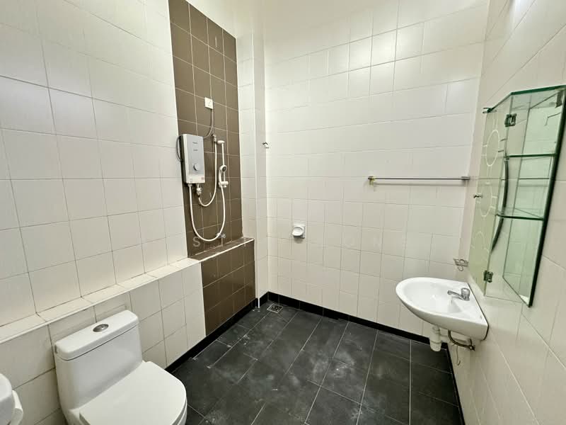 Rumah Teres 2 Tingkat untuk Dijual di Setia Alam (Selangor) - Austin Wong - Bathroom - PropertyGuru.com.my