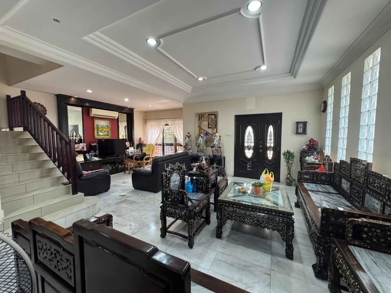 Semi-Detached House for Sale in Taman Yarl (Jalan Klang Lama (Old Klang Road)) - Paul Lee - Living Room - PropertyGuru.com.my