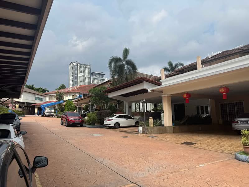 Semi-Detached House for Sale in Taman Yarl (Jalan Klang Lama (Old Klang Road)) - Paul Lee - Exterior - PropertyGuru.com.my