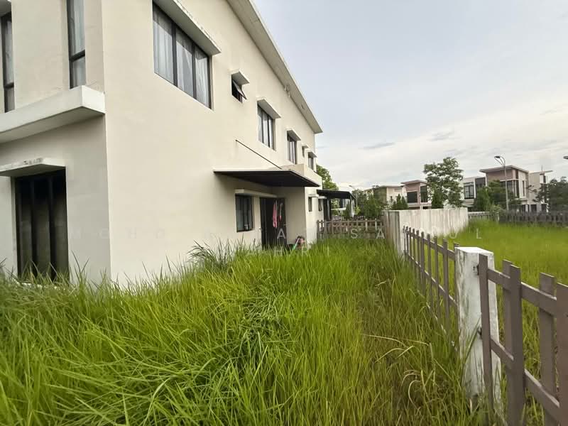Semi-Detached House for Sale in Setia Ecohill (Semenyih) - Mohd Aizat Saiful Bahri - Exterior - PropertyGuru.com.my